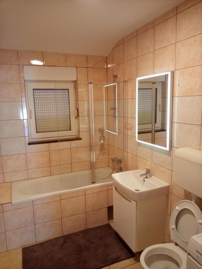 Apartment Faraon Free Private Parking Mostar Eksteriør billede